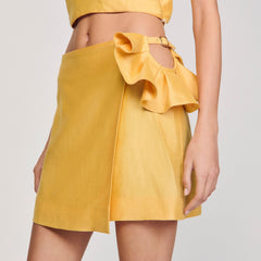 Sandro / Mini skirt with ruffled detail Straw