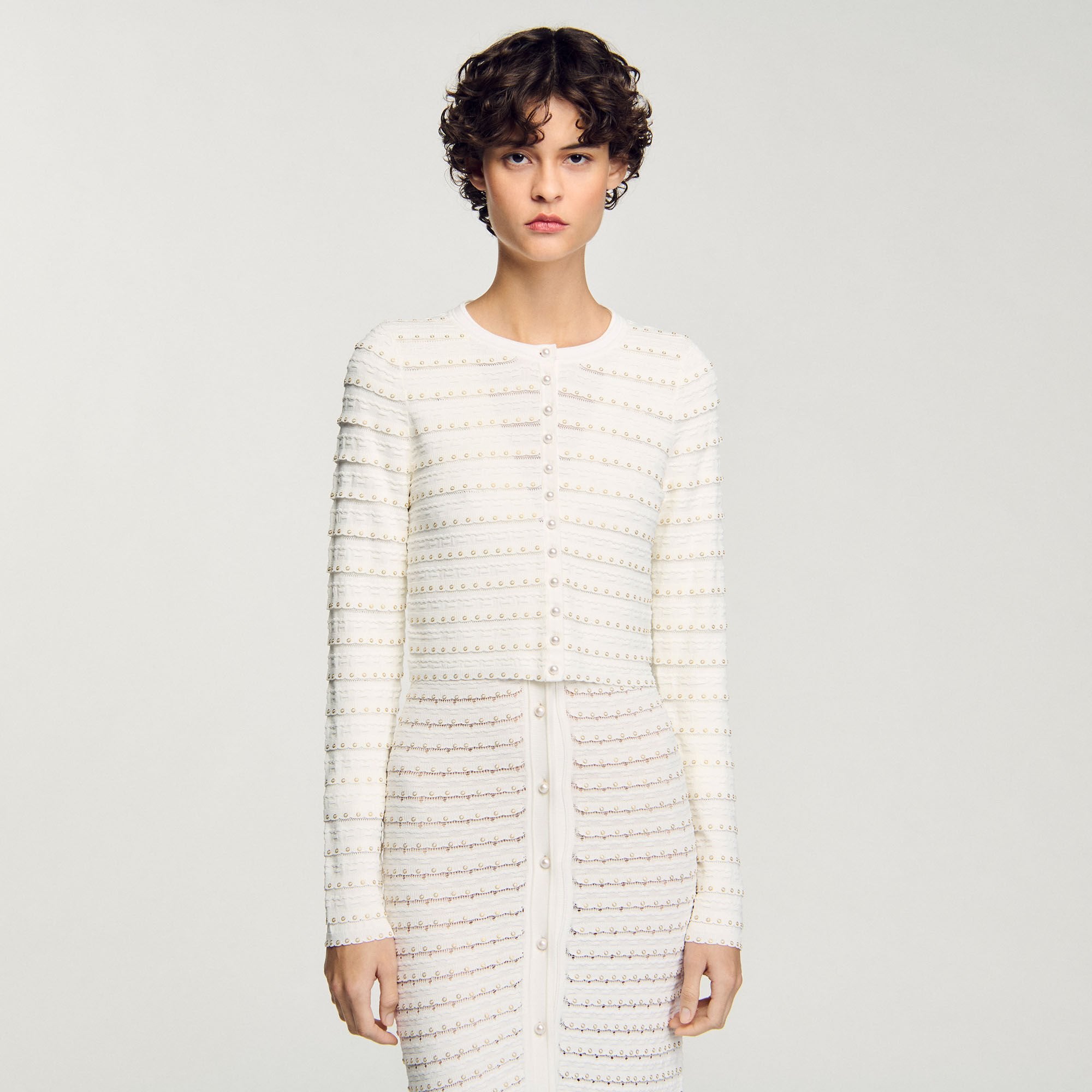 Sandro / Cropped cardigan with pearl buttons Ecru