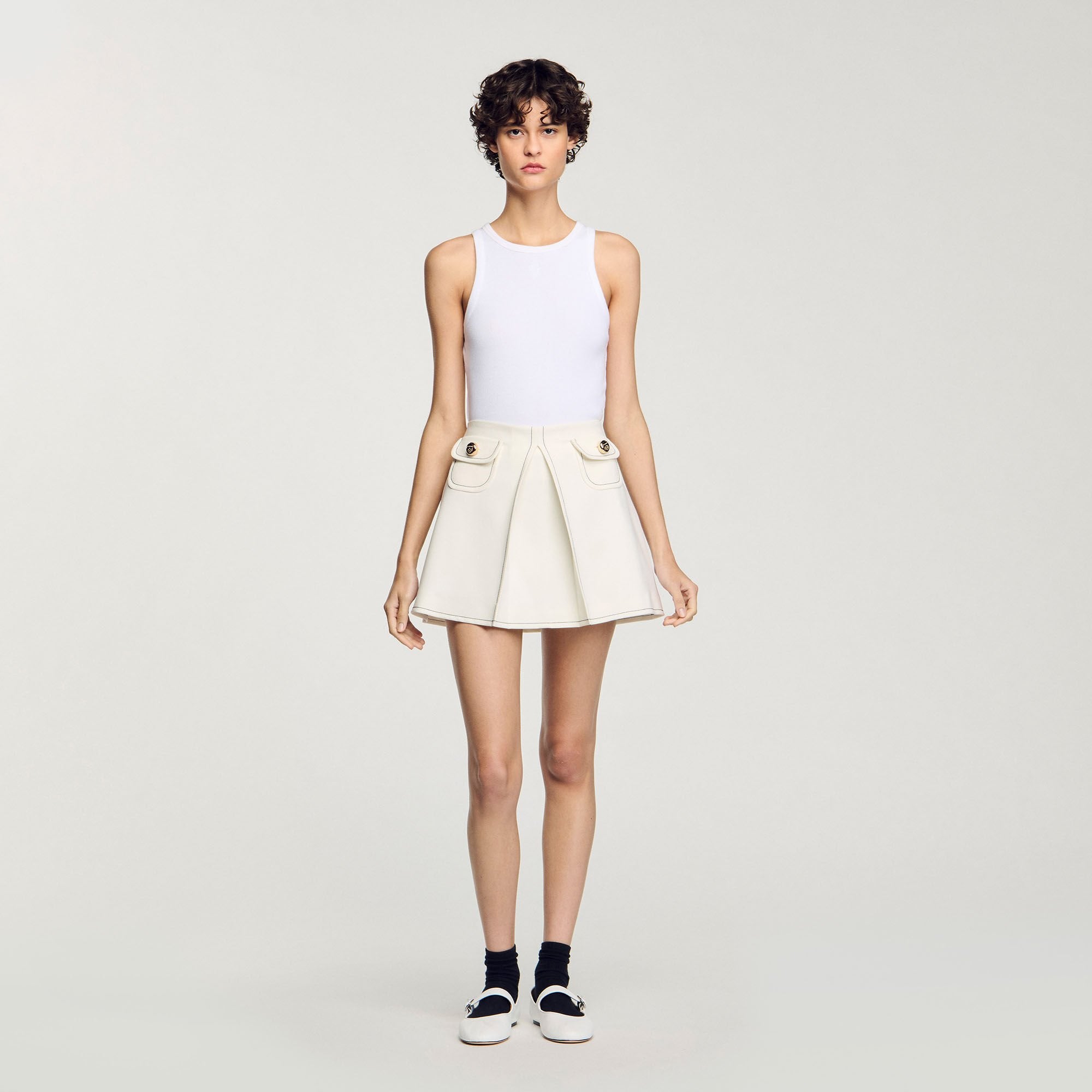 Sandro / Mini box-pleated skirt Ecru