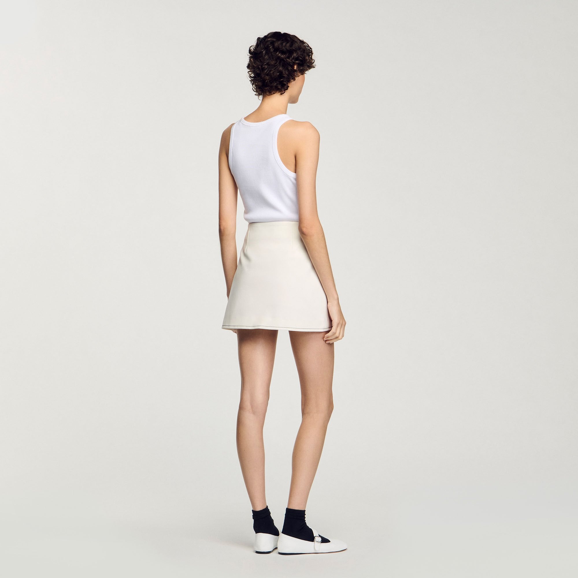 Sandro / Mini box-pleated skirt Ecru