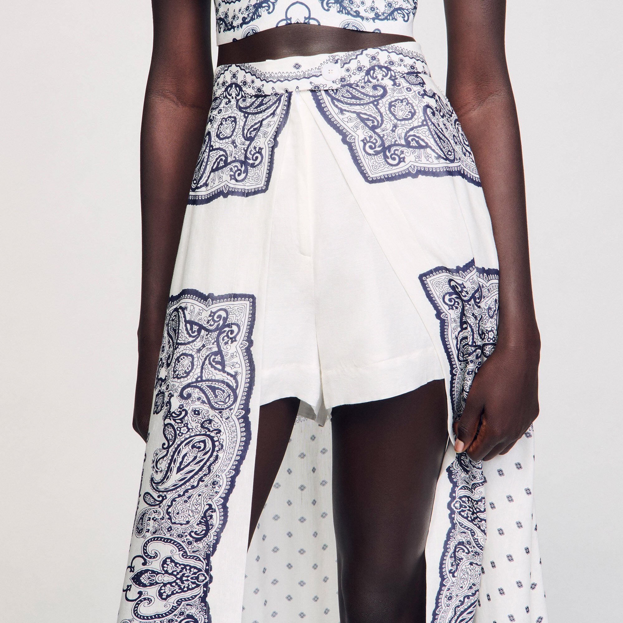Sandro / Bandana-motif skirt shorts White / Blue