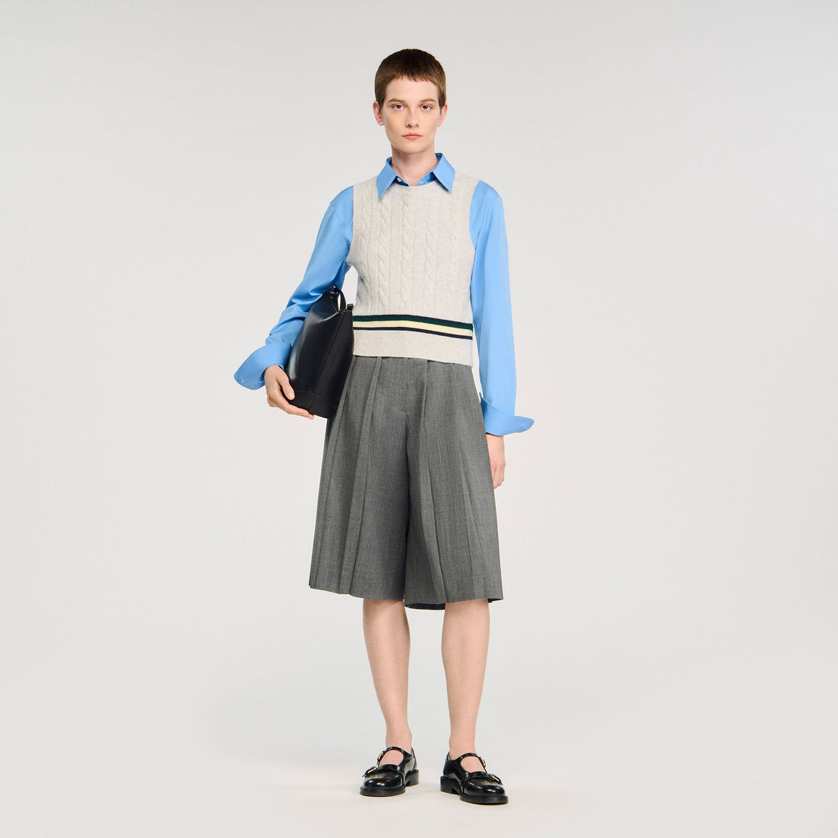 Sandro / Sleeveless cropped cable knit sweater Grey