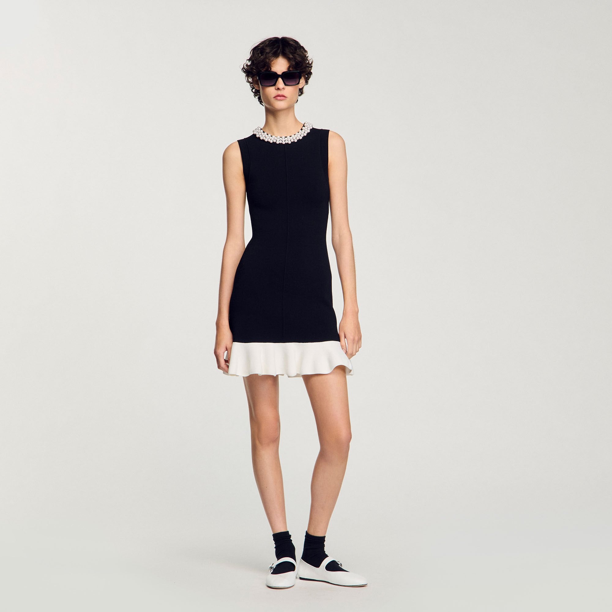 Sandro / Mini knit dress with beaded neck Black / Ecru
