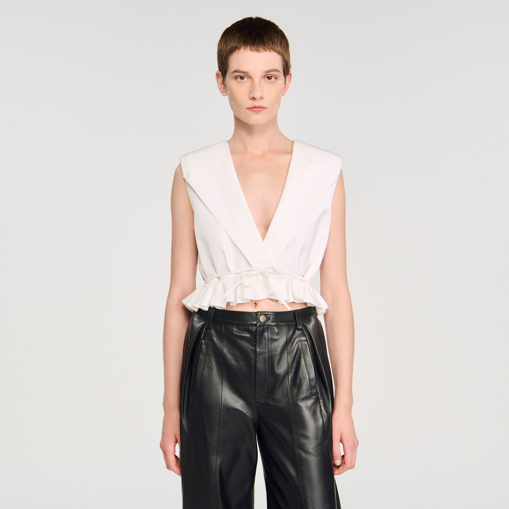 Sandro / Ruffled V-neck crop top Ecru