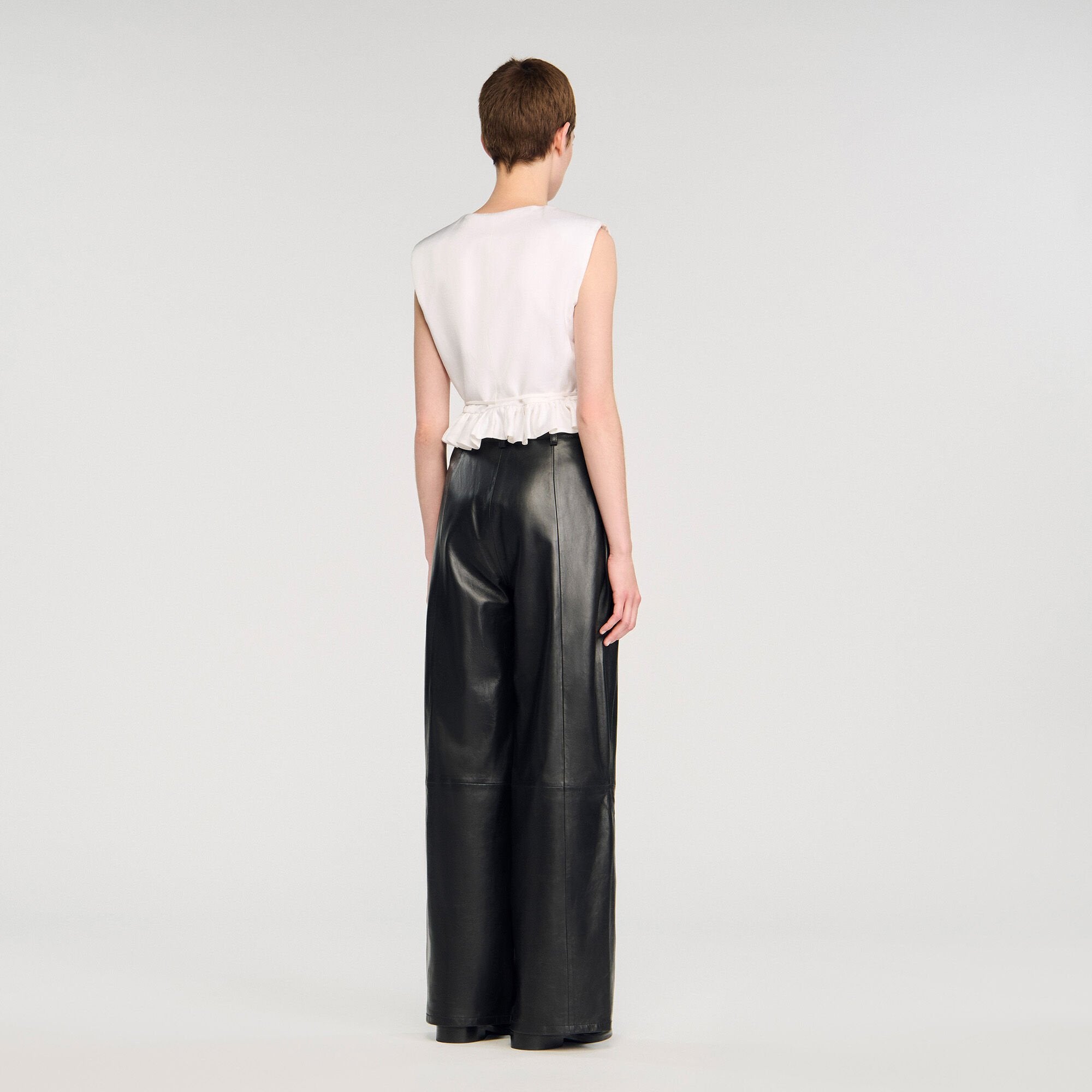 Sandro / Ruffled V-neck crop top Ecru