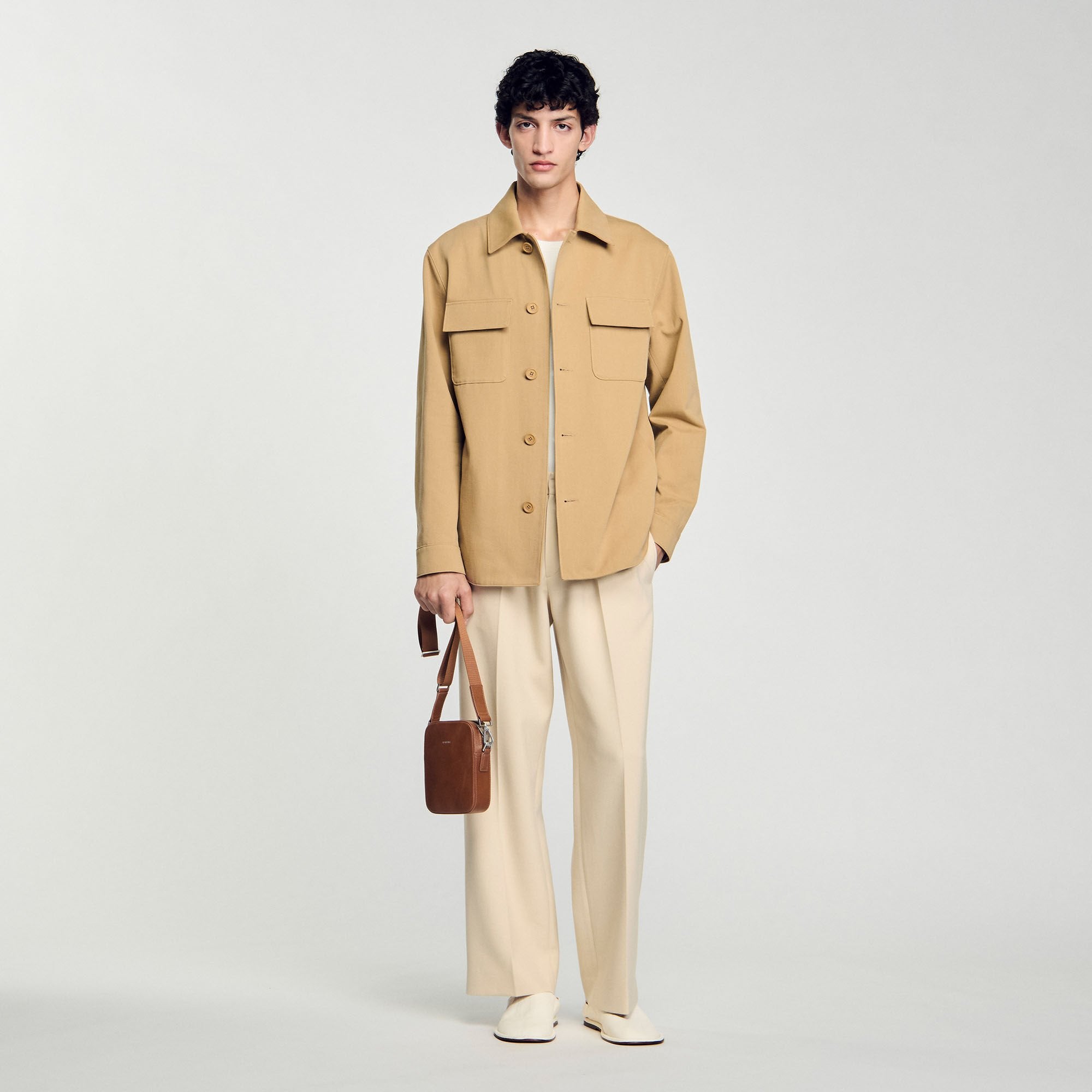 Sandro / Oversized shirt with pockets Sand.