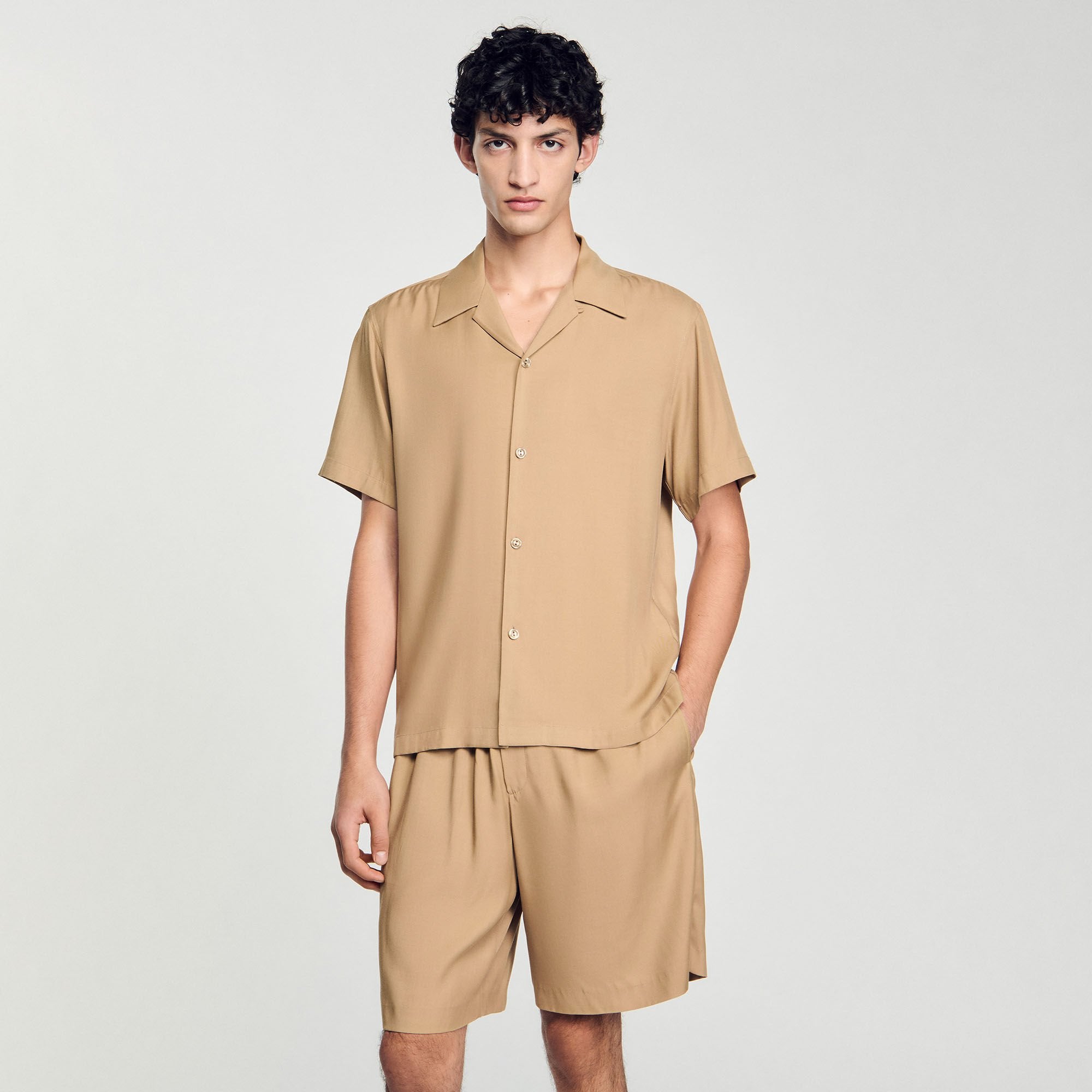 Sandro / Shark collar shirt Nut