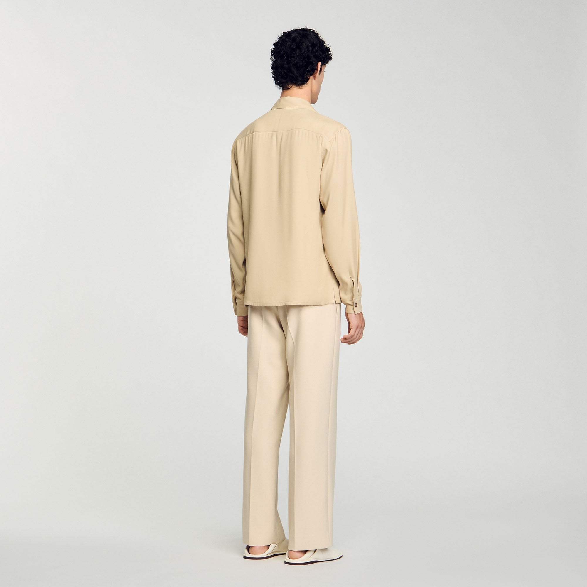 Sandro / Flowy shirt Sand.