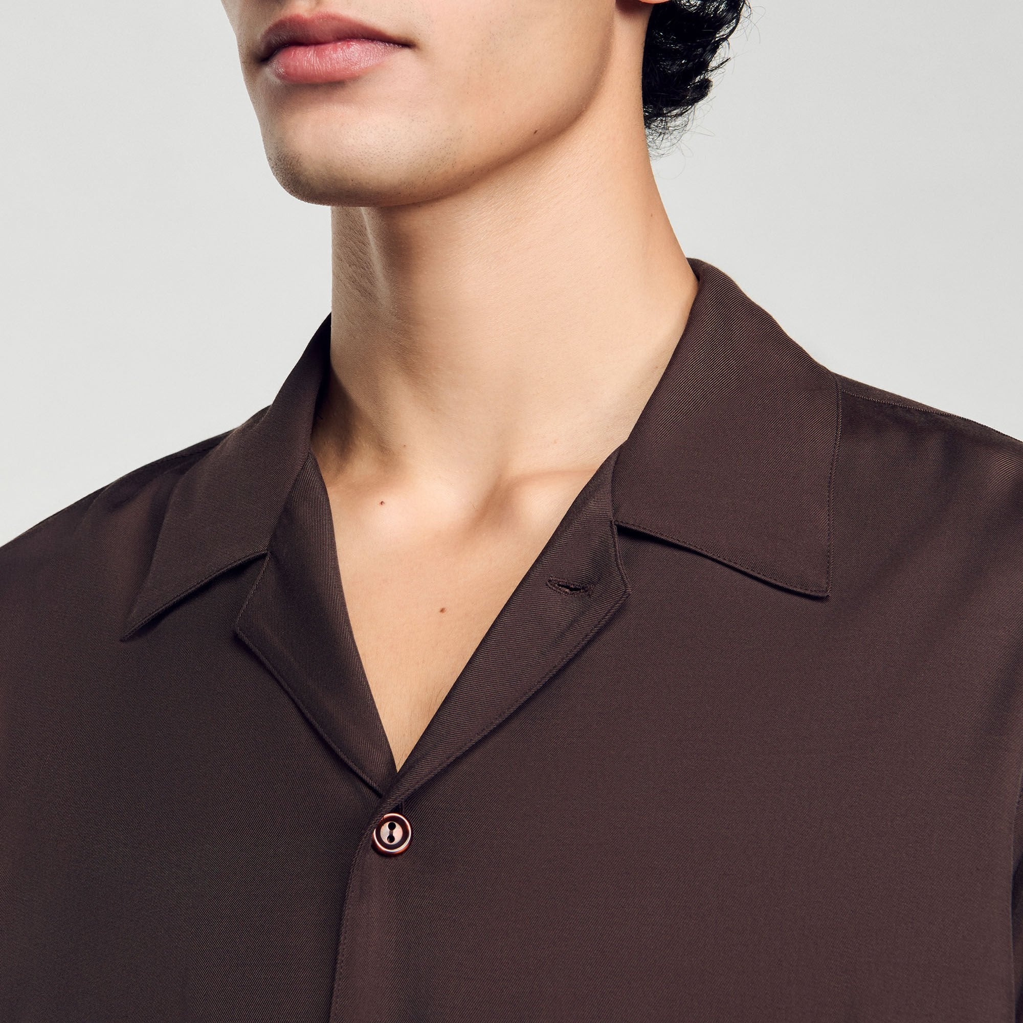 Sandro / Flowy shirt Moka.