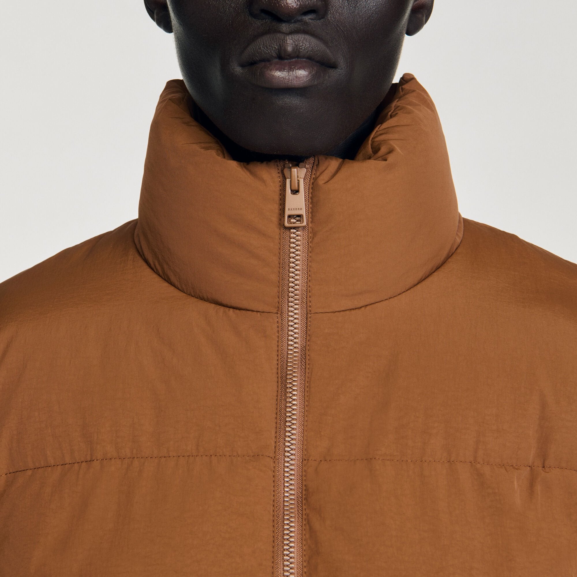 Sandro / Hooded puffer with high collar Cognac