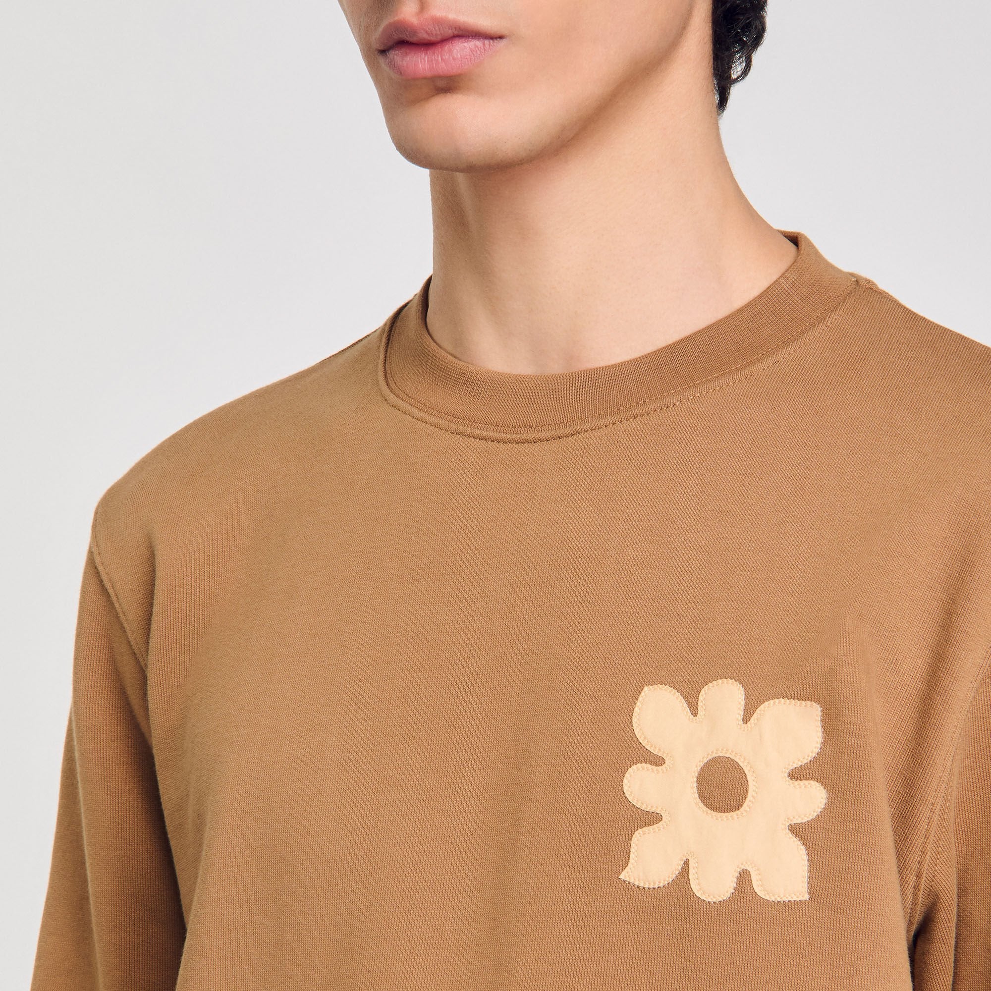 Sandro / Sweatshirt with flower patch Nut