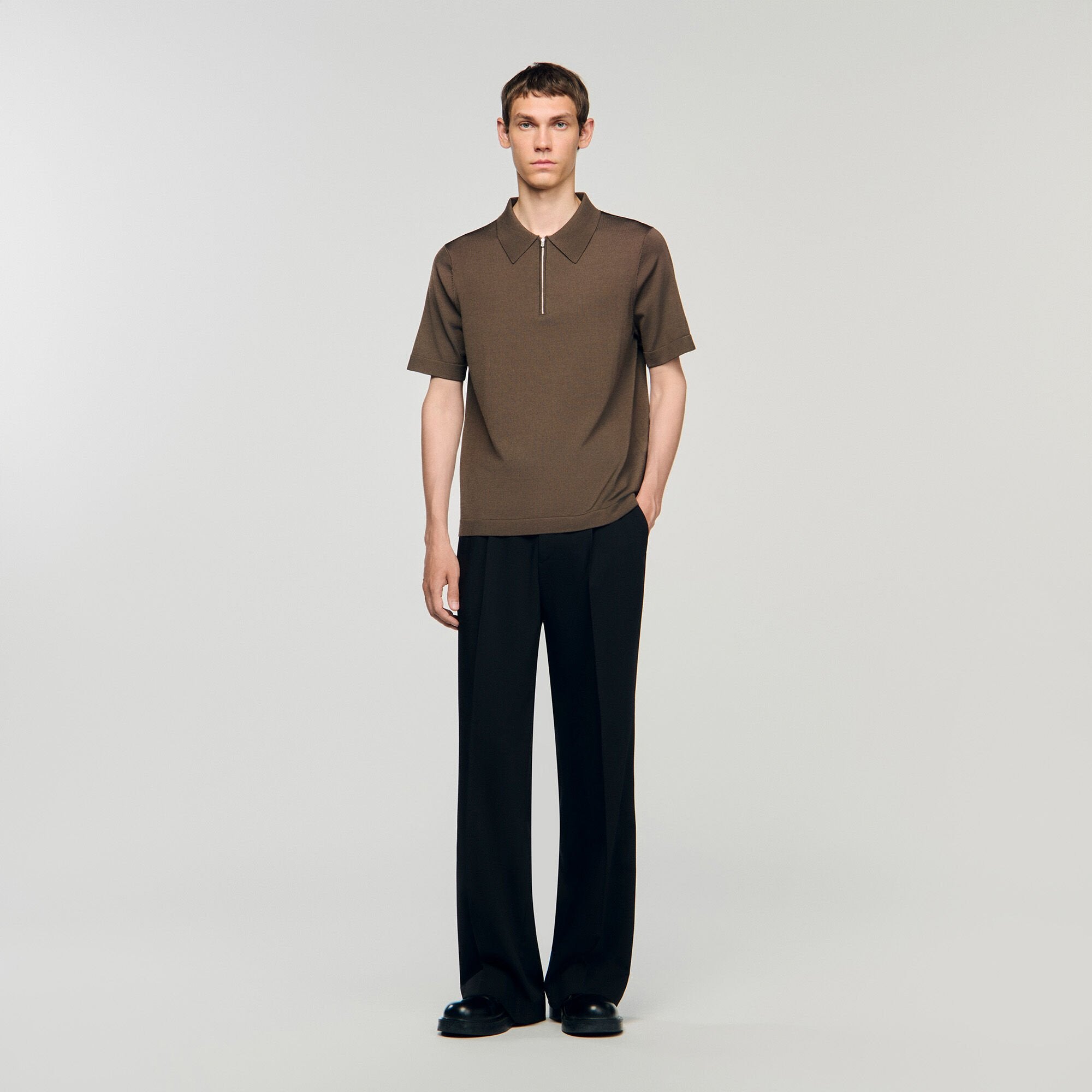 Sandro / Knitted polo shirt with zip collar Caramel