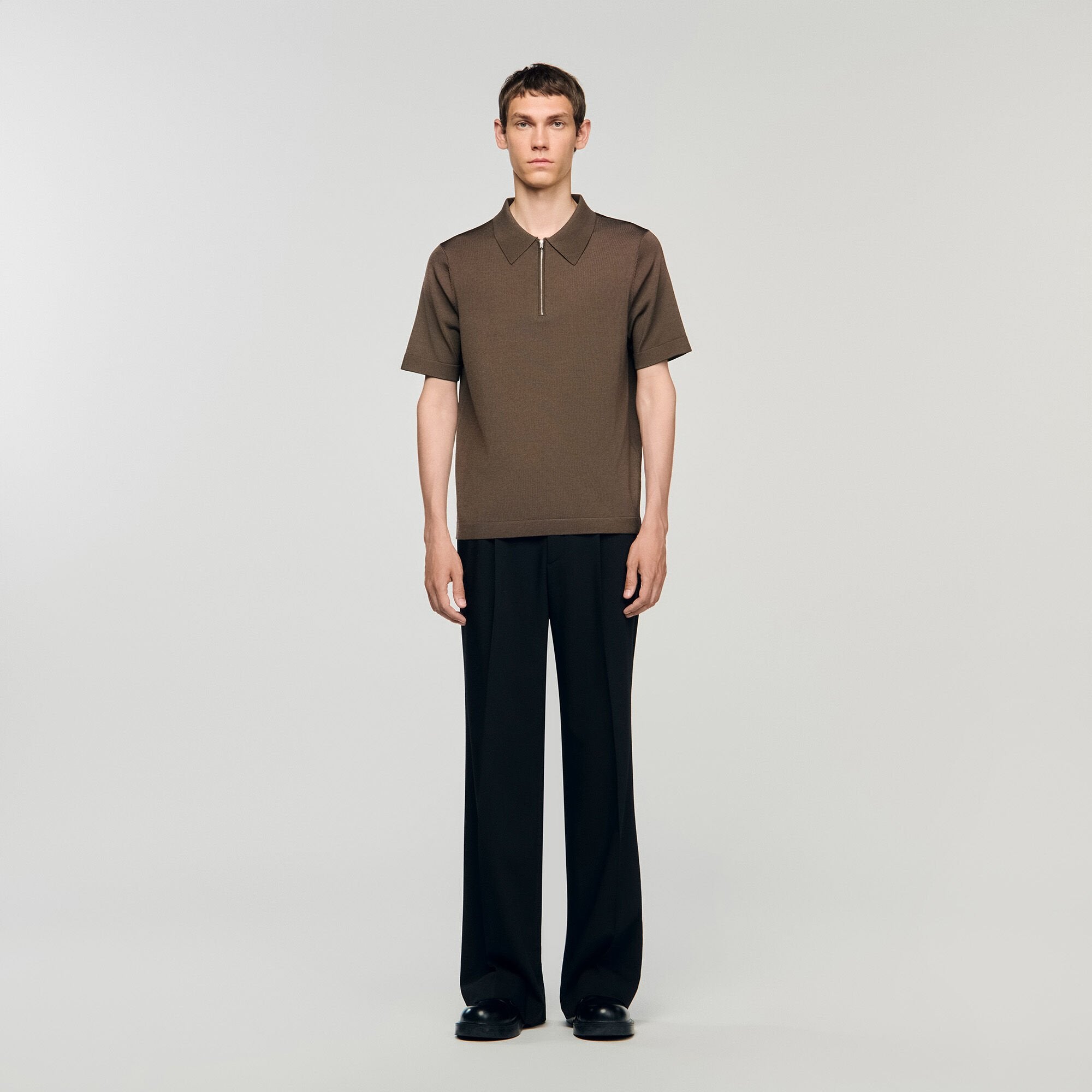 Sandro / Knitted polo shirt with zip collar Caramel