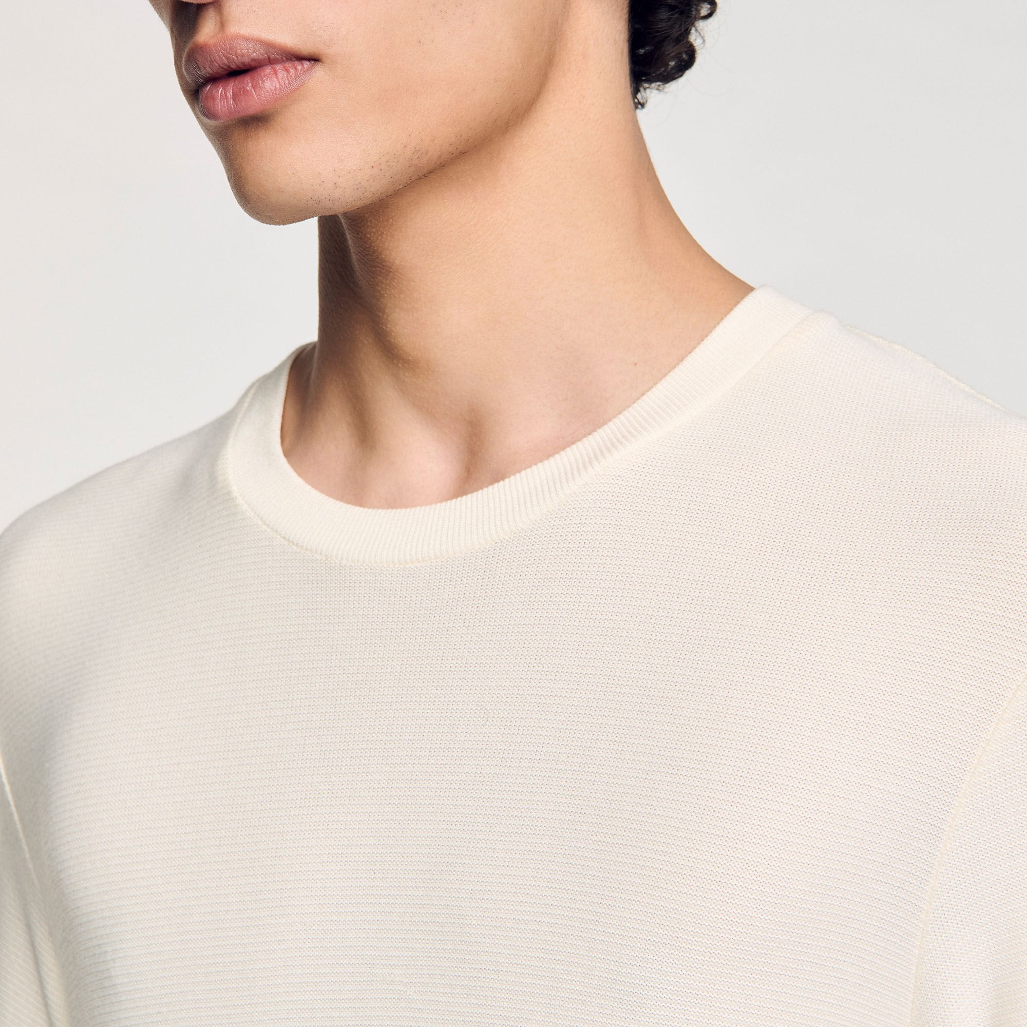 Sandro / Mock neck T-shirt Ivory.